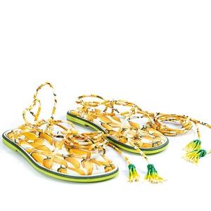 NWT! FARM RIO LACE UP SANDALS